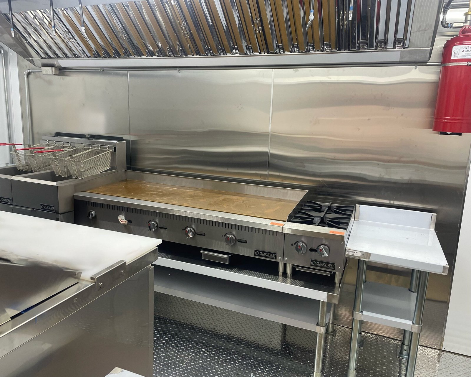 food-truck-worktable-interior-trailer-sale